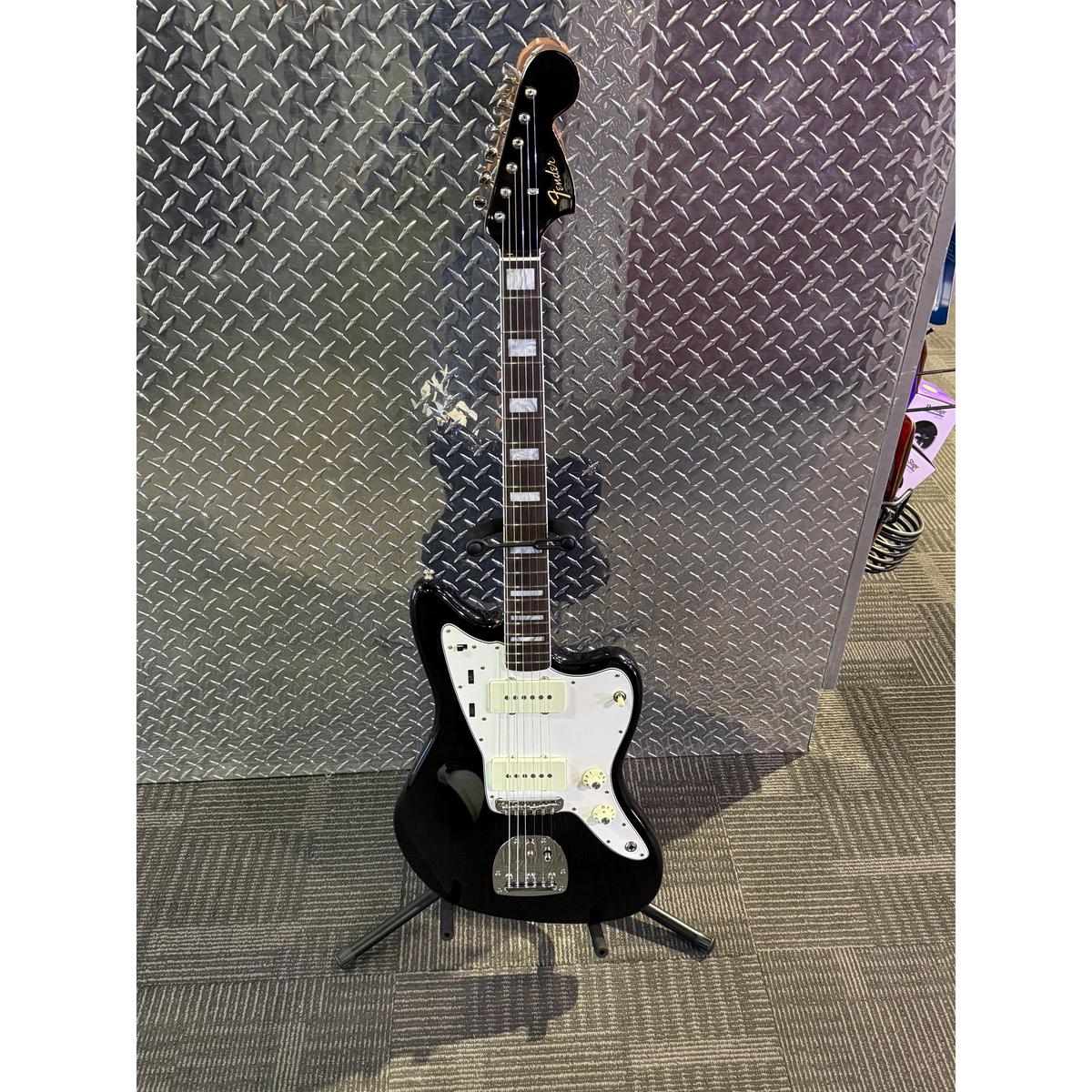 *B-STOCK* *COSMETIC DAMAGE* Fender Limited Edition American Vintage II '66 Jazzmaster | Black - Image 2