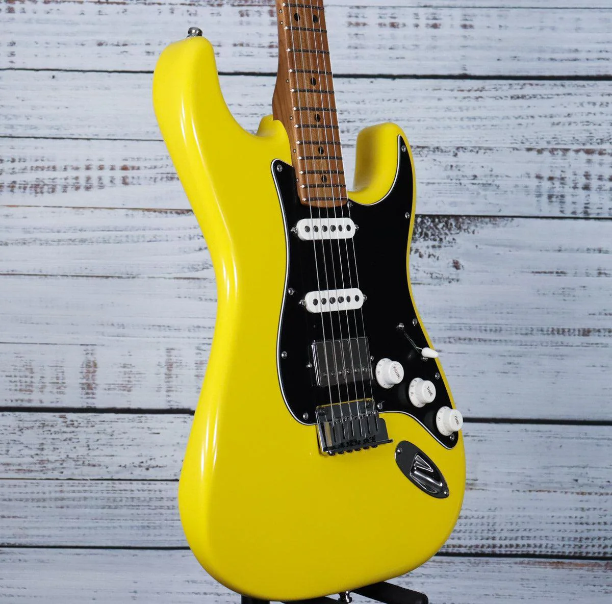 Fender Limited Edition American Ultra II Stratocaster HSS Electric Guitar | Graffiti Yellow (DEALER EXCLUSIVE) - Image 4