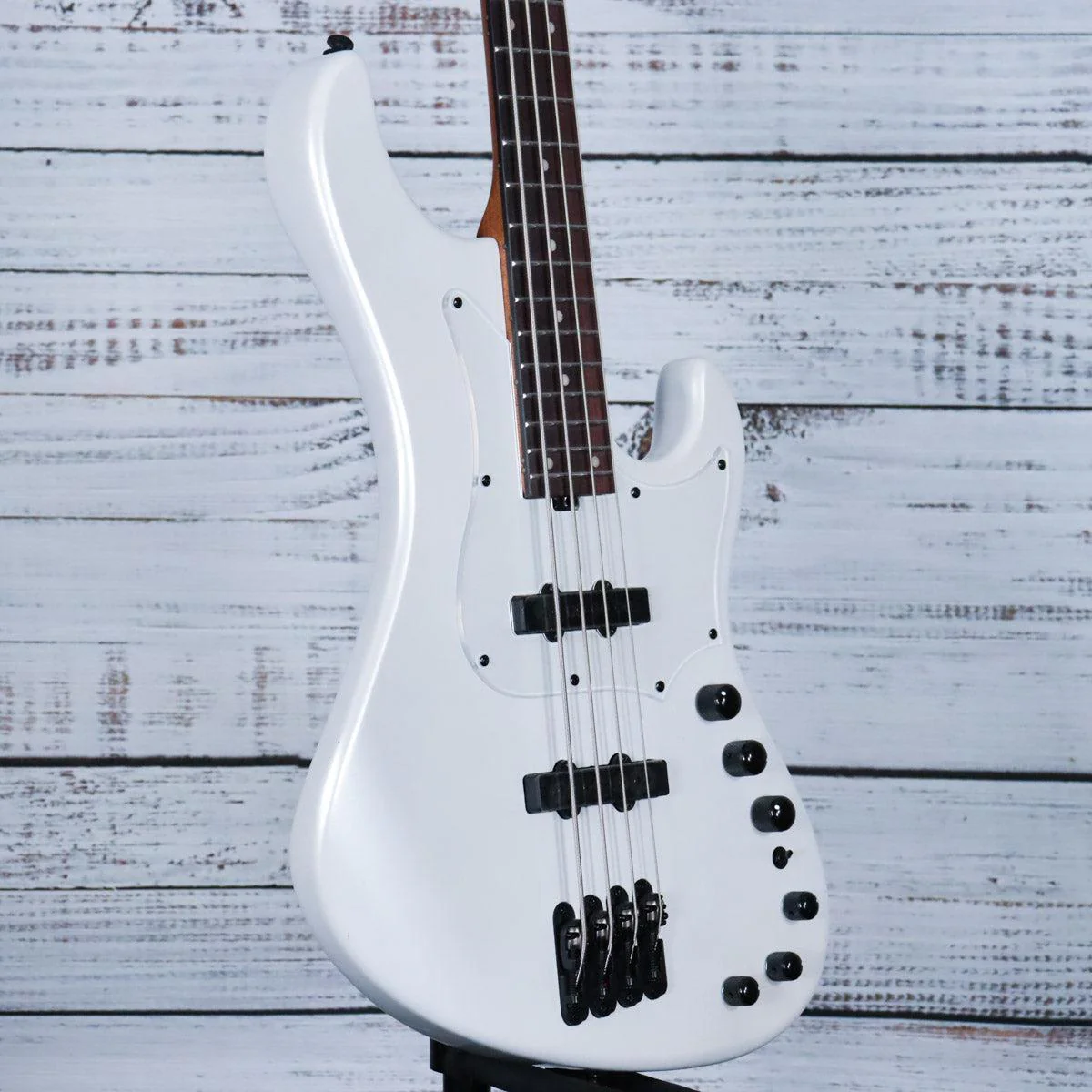 Ibanez Mode MDM1000 Bass Guitar w/Gig Bag | Pearl White - Image 4