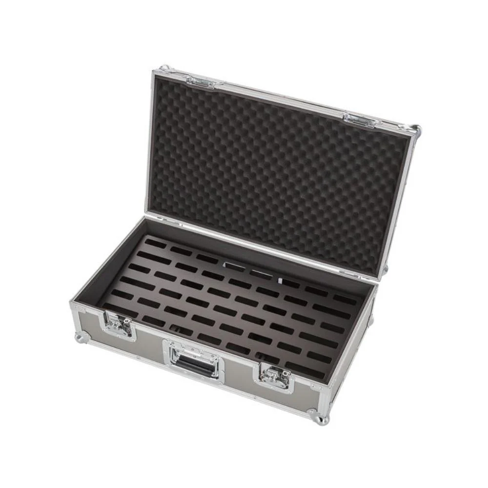 RockBoard QUAD 4.2 Pedalboard w/Flight Case | Up to 15 Pedals (IN-STOCK) - Image 6