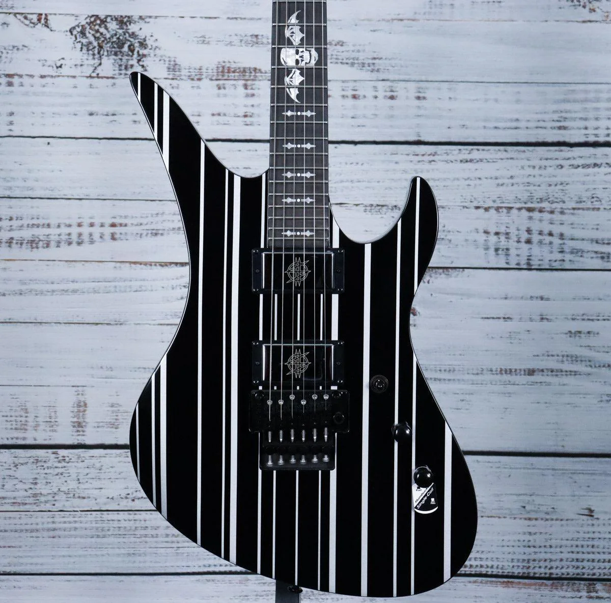 Schecter Synyster Custom | Gloss Black with Silver Pinstripes